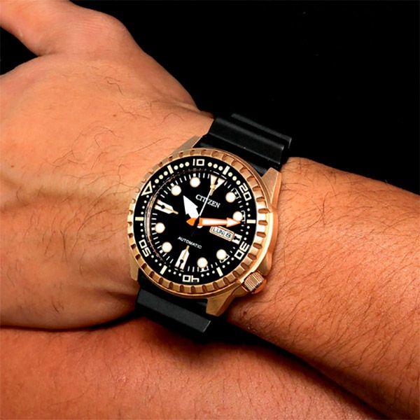 Relógio CITIZEN Automático Marine Sport NH8383-17E / TZ31123U